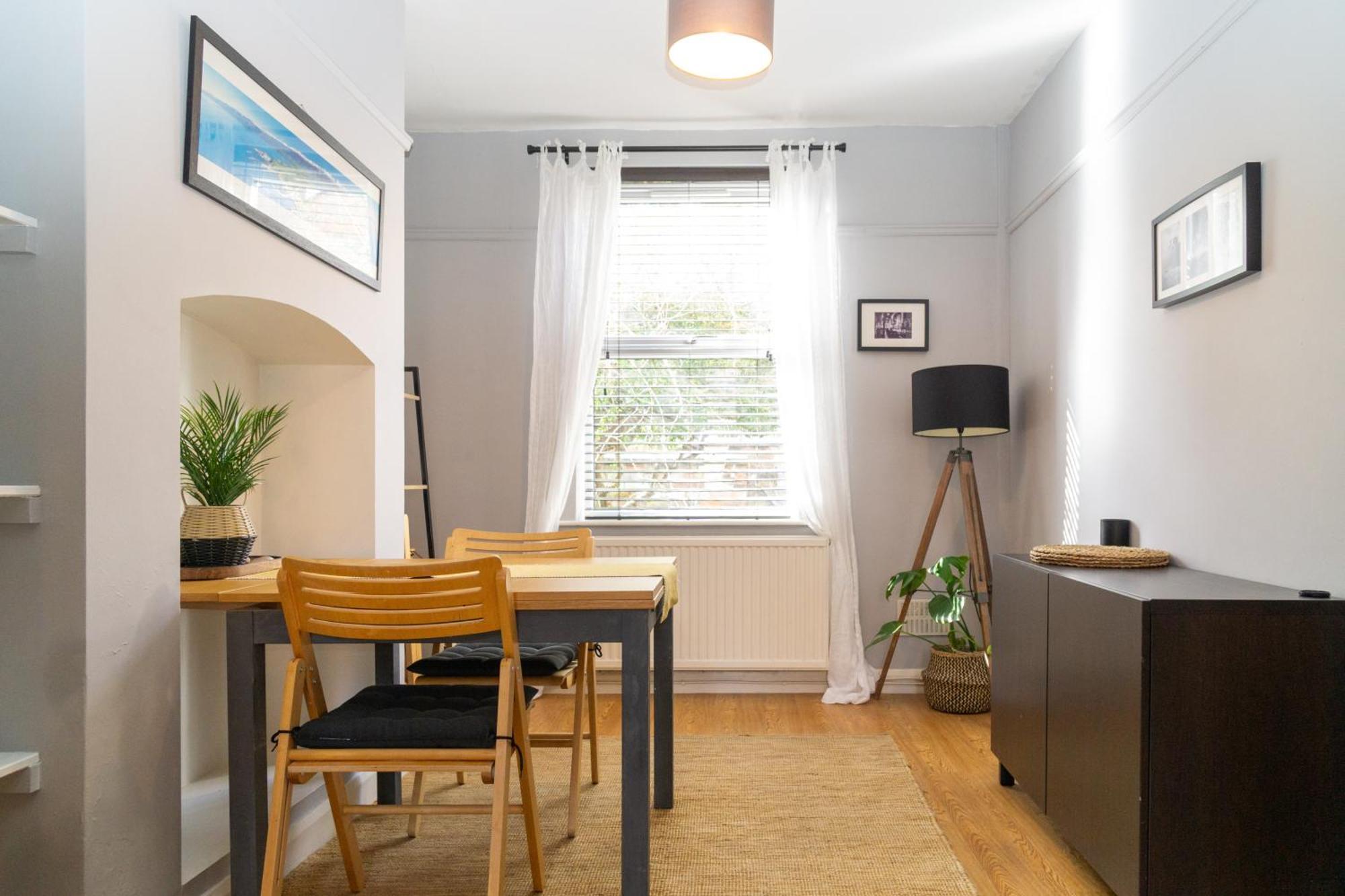 Townhouse In Trendy Suburb Of Hoole Apartment Chester Luaran gambar